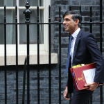 British Prime Minister Sunak leaves for Prime Minister's Questions