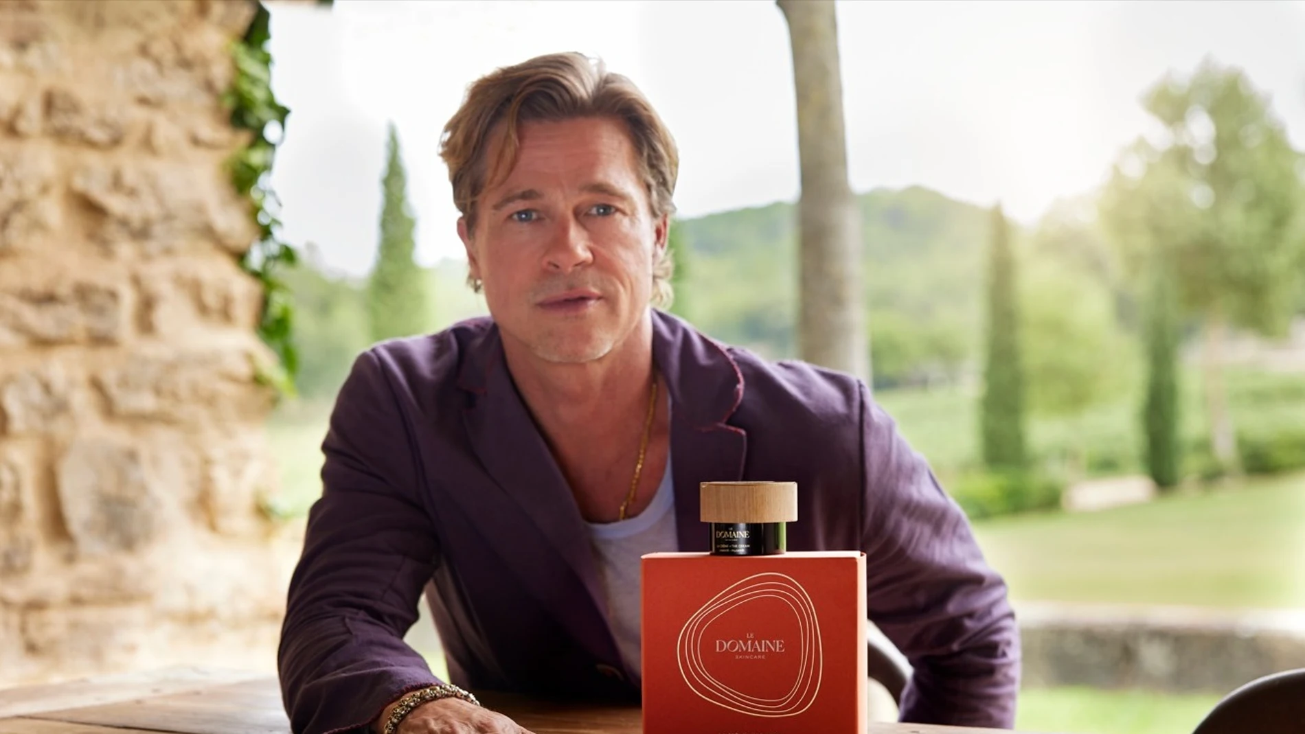 Brad Pitt junto a la crema de Le Domaine