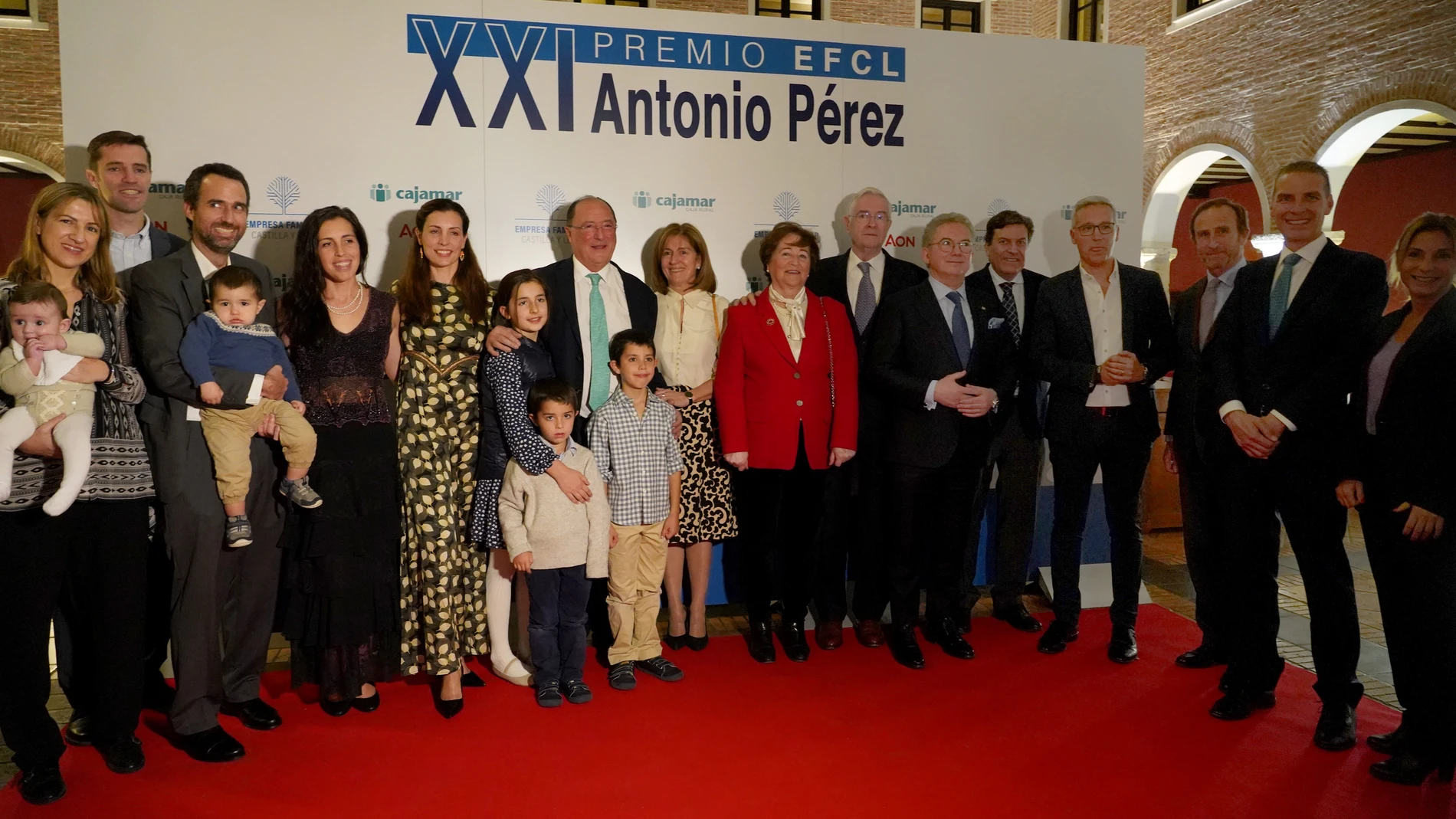 Entrega de premio EFCL "Antonio Pérez" a la familia Moro