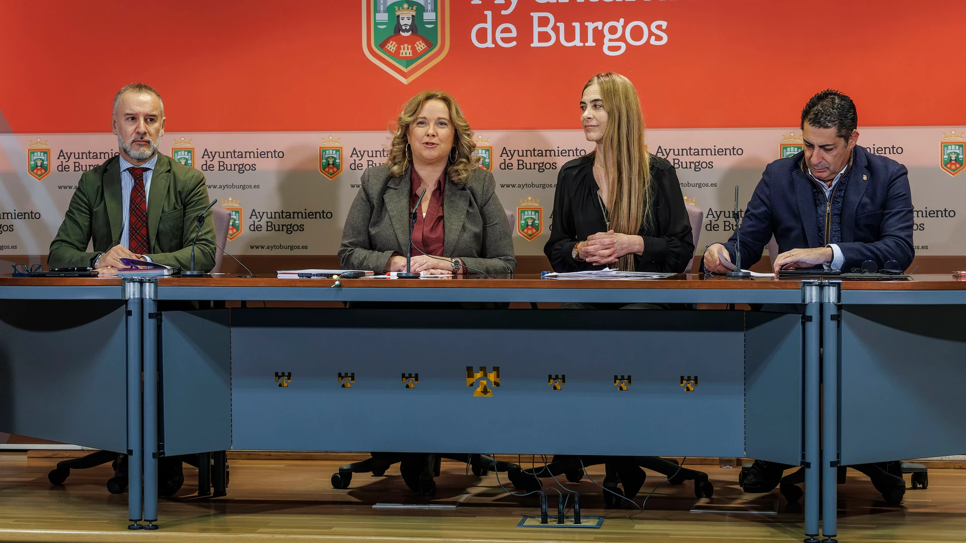 Cristina Ayala presenta la programación navideña en Burgos