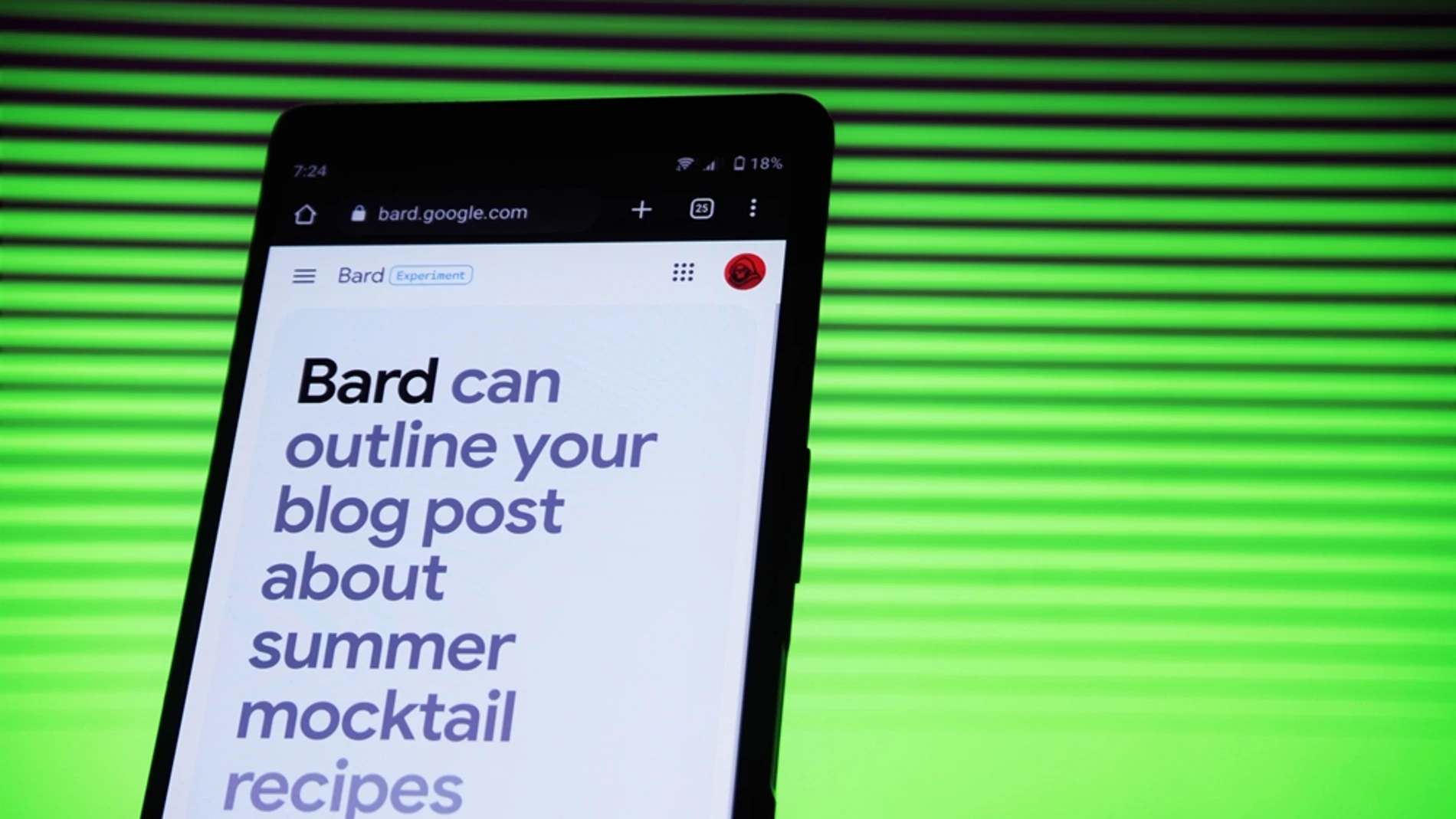 Google anunció la llegada de Bard a mediados de este año.