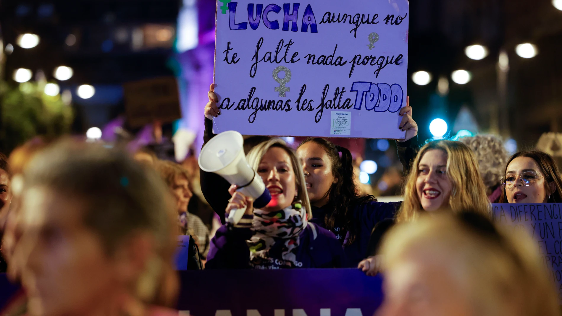 Imagen de la manifestación celebrada esta tarde en Valencia contra la violencia de género