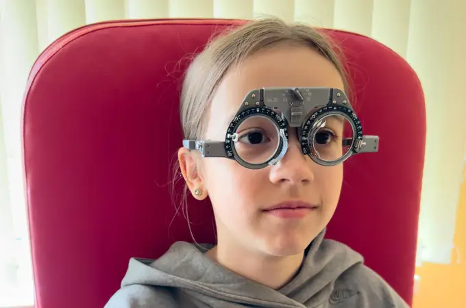Revisiones gratuitas de la vista a los adolescentes ante el aumento de la miopía detectado 