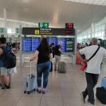Economía/Empresas.- Desconvocan la huelga de 'handling' en los aeropuertos de Aena para el puente de diciembre