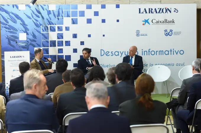 Expertos del sector marítimo abordan en Huelva los retos de la economía azul 