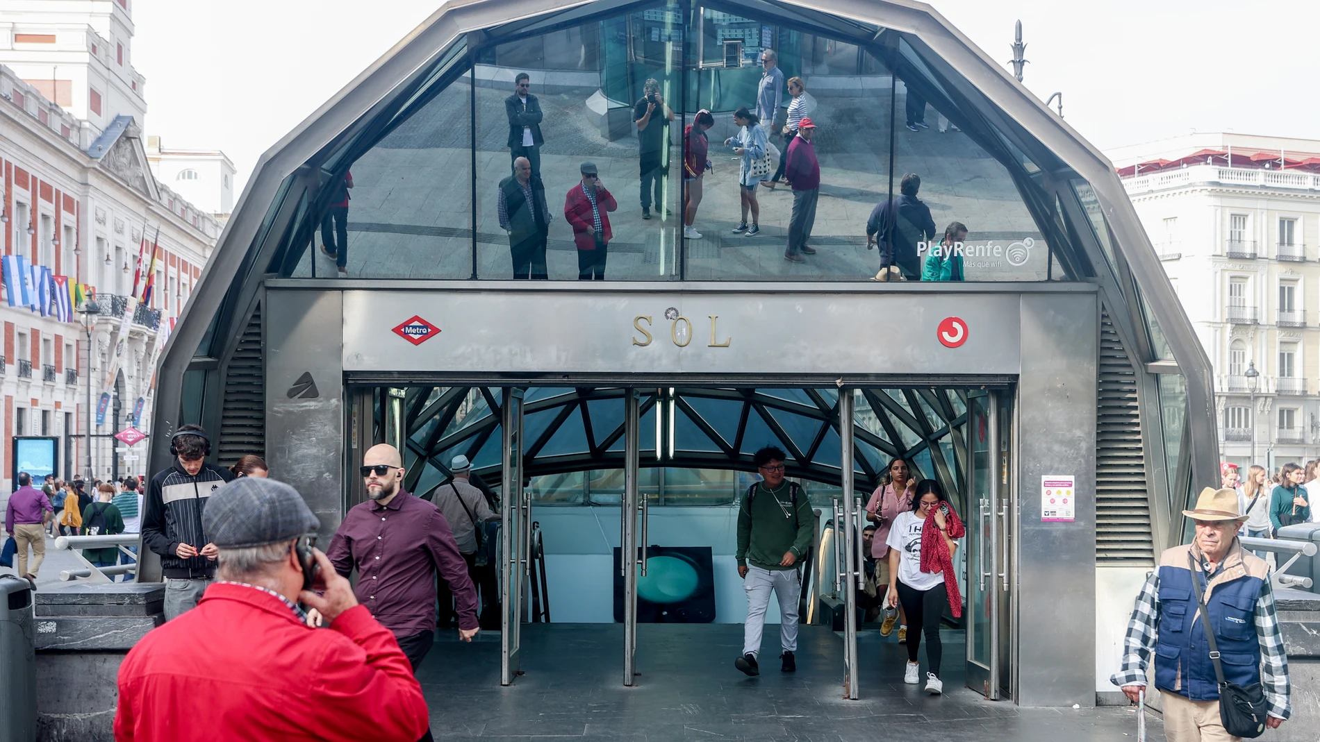 La estación de Sol de Metro y Cercanías estará cerrada viernes y sábado de 18 a 21 horas ante la previsión de afluencia