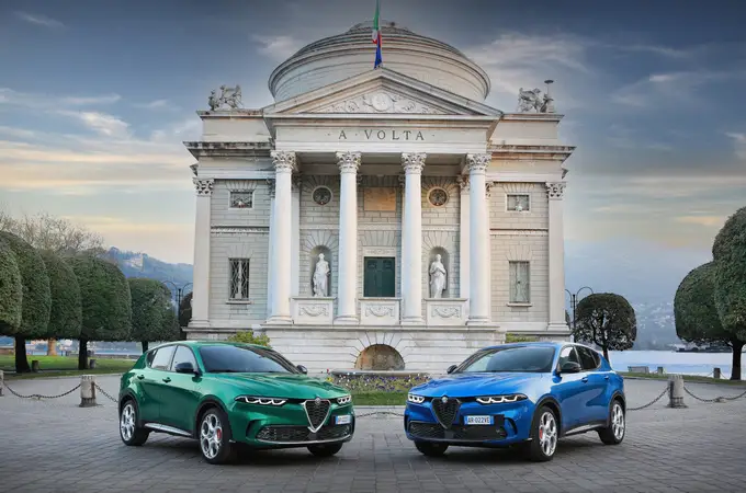 Las dos marcas de Stellantis, DS y Alfa Romeo, a la conquista del mercado premium