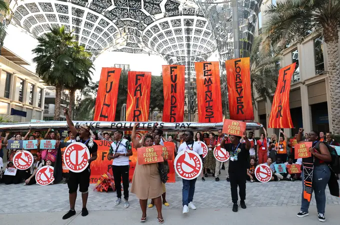 Las protestas en la COP28 exigen el fin del petróleo 