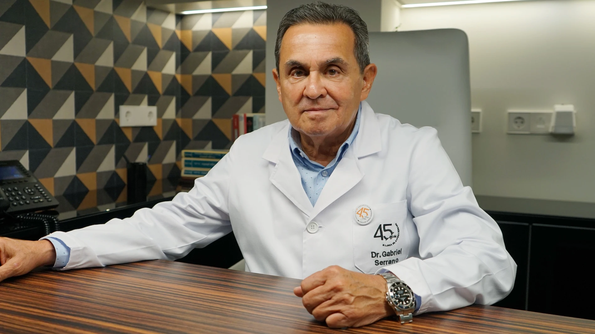 Dr. Gabriel Serrano