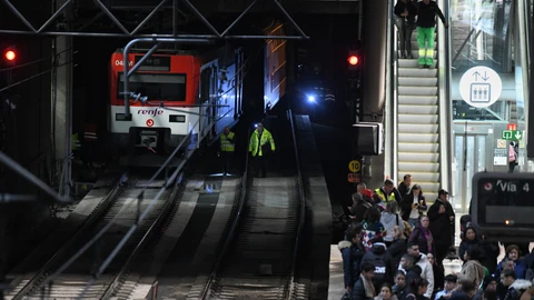 MADRID.-AM.- Ayuntamiento reclama a Puente que "tome las riendas" de problemas en Cercanías y prevenir que suceda "algo grave"
