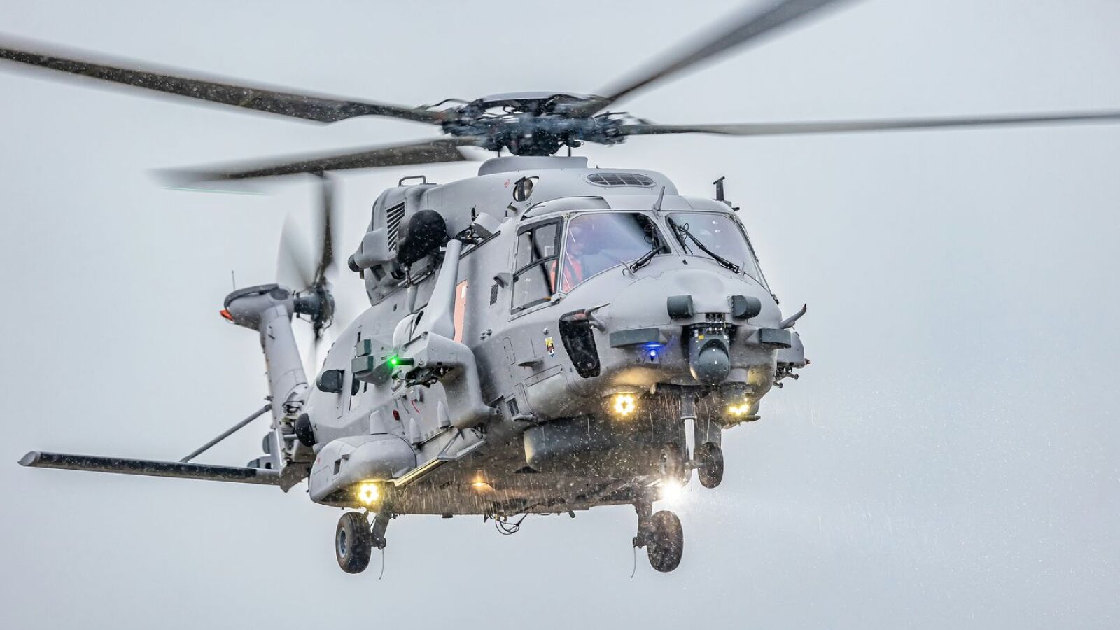 asi-nh90-sea-tiger-que-airbus-fabrica-armada-alemana_97.jpg