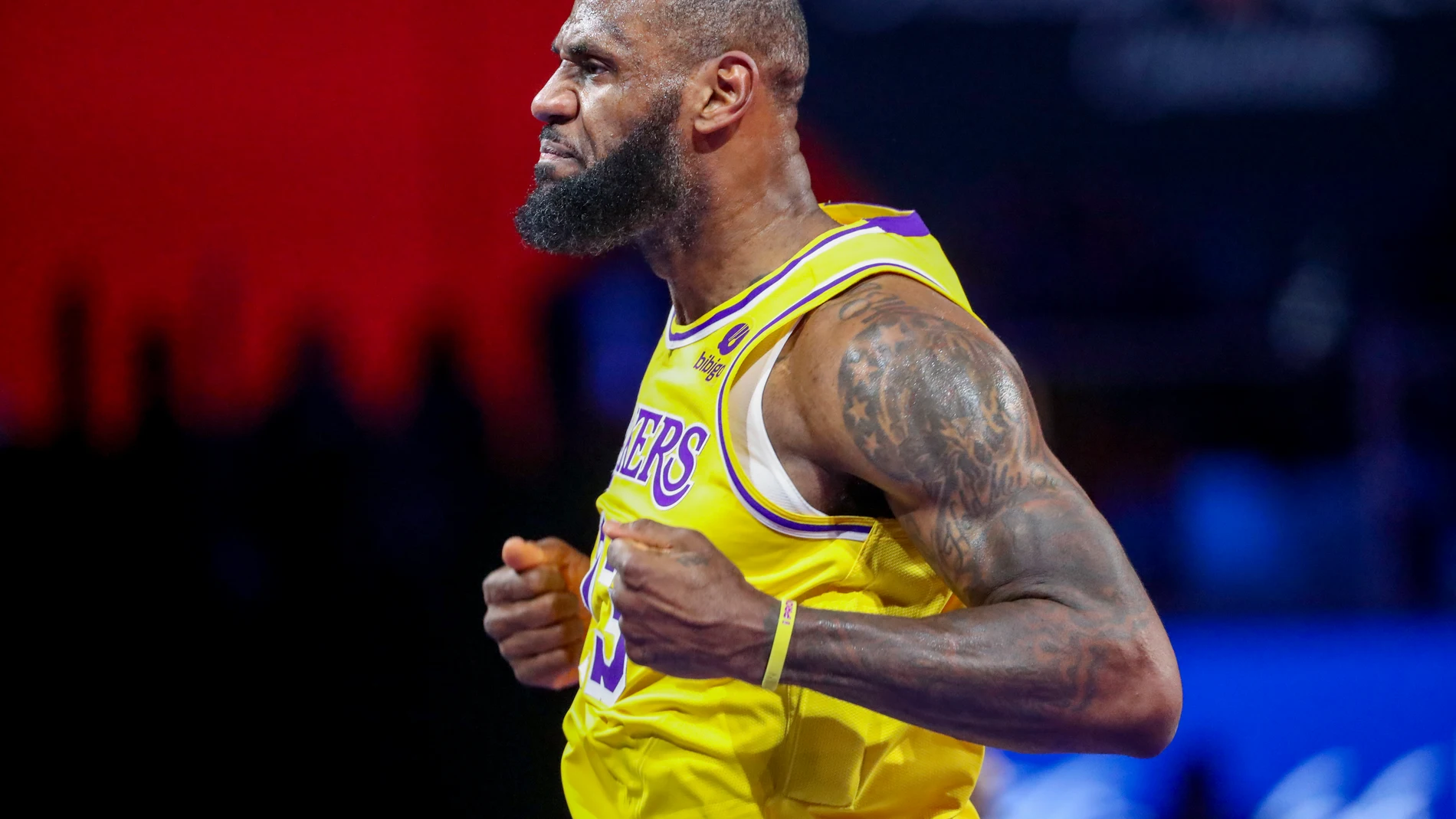 LeBron James y Los Angeles Lakers, campeones del In-Season Tournament