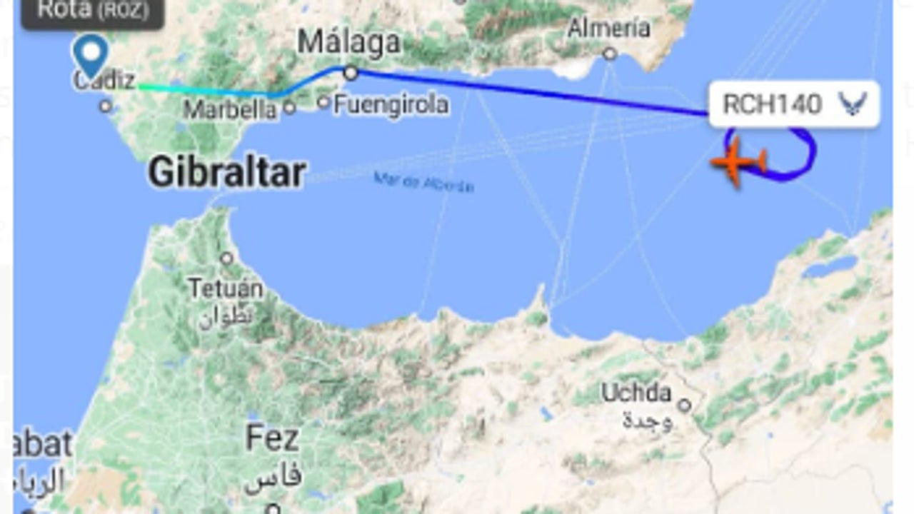 Algeria prevents an American military plane from passing through its airspace heading to Rota