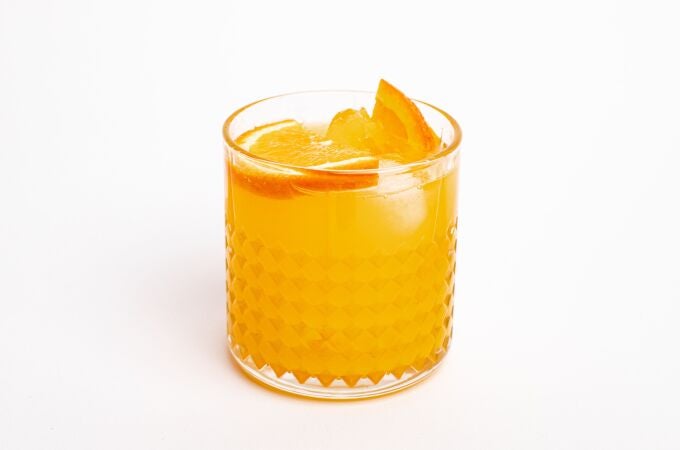 El zumo de naranja beneficia nuestra salud cardiovascular