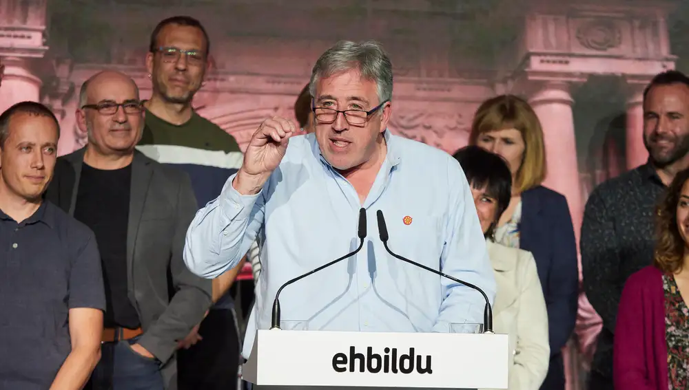 Joseba Asiron (EH Bildu) registra la moción de censura en el Ayuntamiento de Pamplona