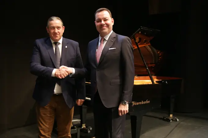 La Fundación Fundos cede a la Diputación de Zamora un piano de cola Bösendorfer valorado en más de 200.000 euros