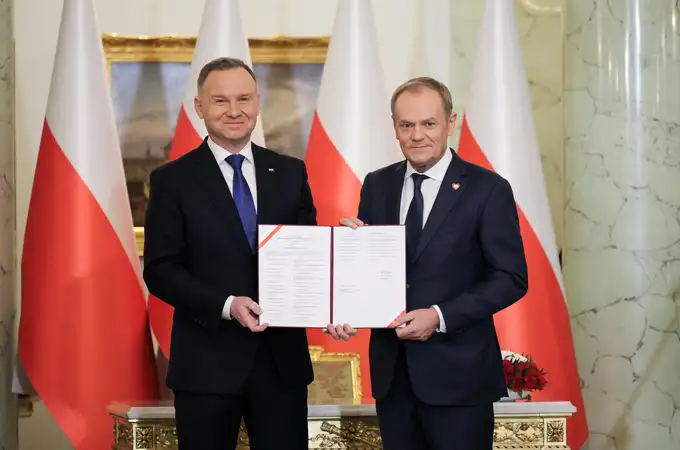 Tusk y su Gabinete juran sus cargos ante el presidente polaco