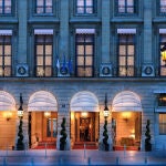Fachada del hotel Ritz de París