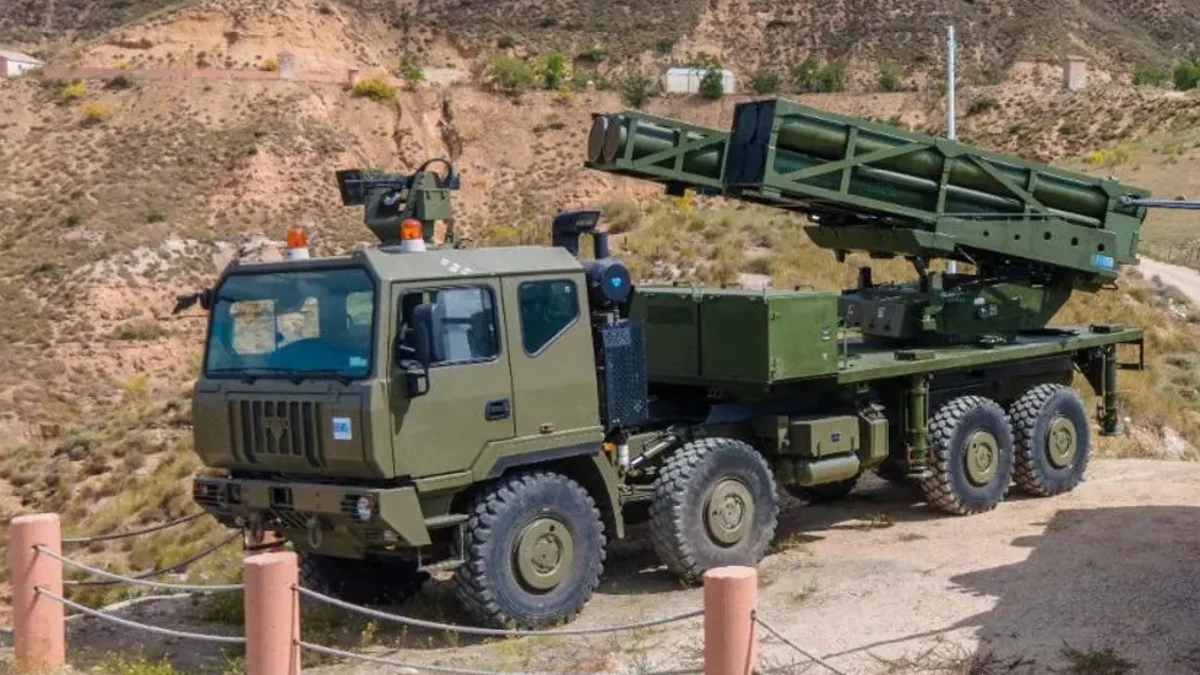 El lanzacohetes PULS que ha comprado el Ejército de Tierra español, usado por Israel para bombardear posiciones de Hamás y Hezbolá 