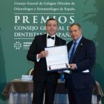 El Consejo de Dentistas premia a la Fundación AMA por su compromiso con los más desfavorecidos
