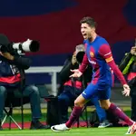 Sergi Roberto celebra uno de sus goles