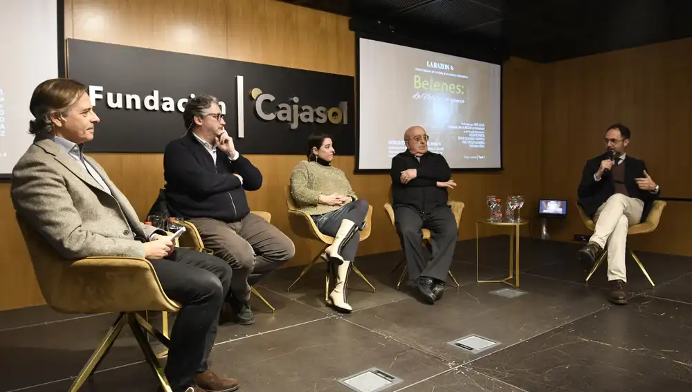El acto tenía prevista la participación de Pepe Lugo, Vicente Prieto, David González Romero, José Carlos Cabrera y Virginia López 