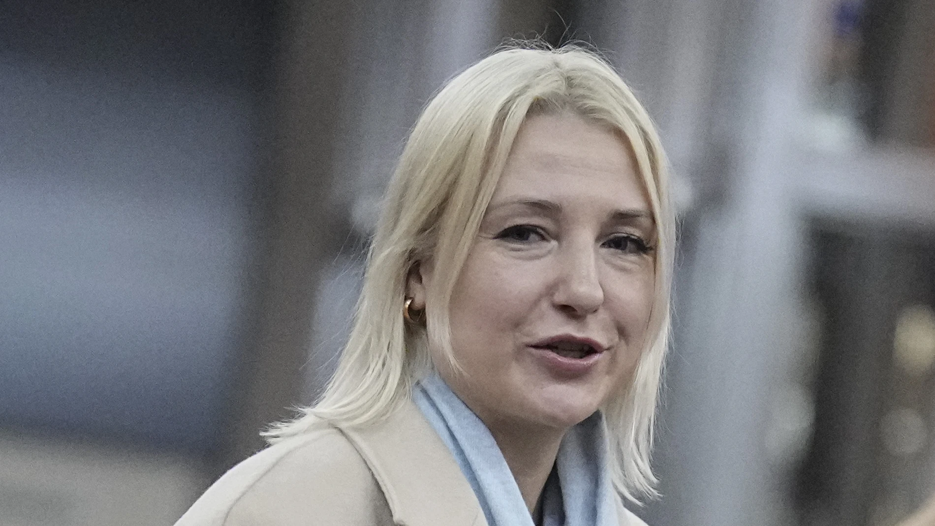 Moscow (Russian Federation), 20/12/2023.- Yekaterina Duntsova, who plans to run for Russian president in the March 2024 election, arrives to the Russian Central Election Commission to submit documents in Moscow, Russia, 20 December 2023. Journalist and native of Krasnoyarsk, Ekaterina Duntsova is to run in Russia's 2024 presidential election. She held a formal meeting of the group of voters and collected the required number of signatures for nomination. Russian presidential elections will be ...