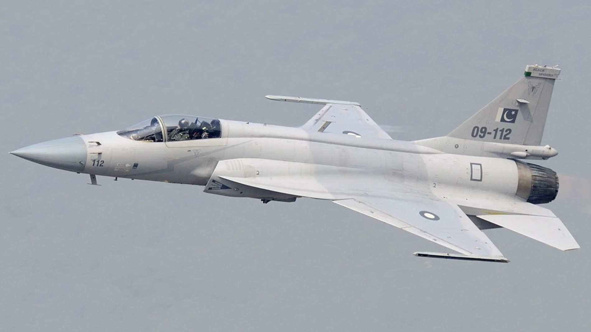 Un caza JF-17 de la fuerza aérea paquistaní