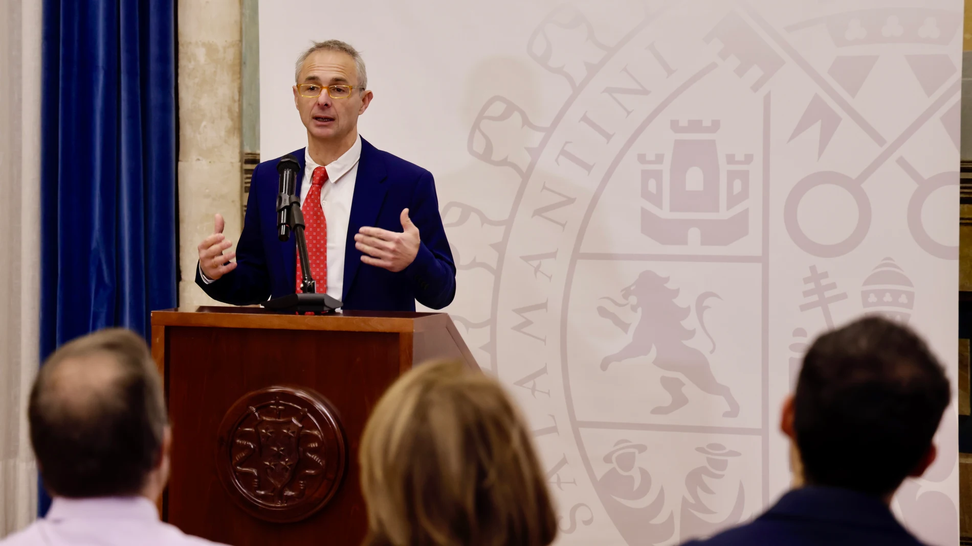 El rector de la Universidad de Salamanca, Ricardo Rivero