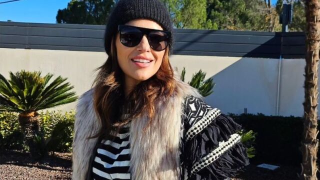 Paula Echevarría con el look más glamuroso para no pasar frío.