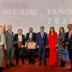 l presidente de la Junta de Castilla y León, Alfonso Fernández Mañueco, participa en el acto conmemorativo del 120 aniversario de la Cámara de Comercio de Segovia, en el que se entregan los premios 'Sello Real de Paños 2023'