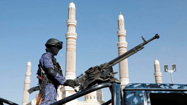 Houthis protest against multinational operation to safeguard Red Sea shipping