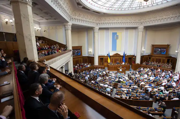 Ucrania aprueba una nueva ley de movilización tras meses de debate en el Parlamento
