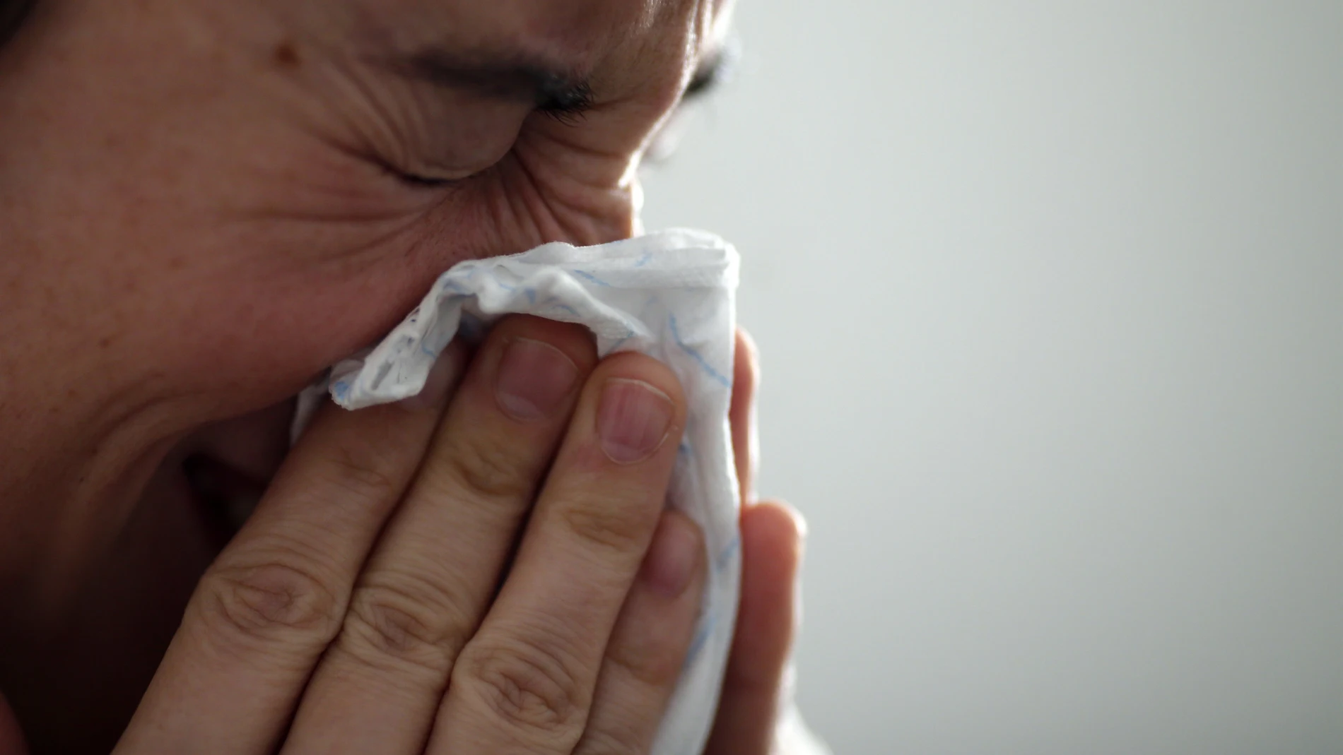 Sanidad notifica un aumento del 37% en la incidencia de enfermedades respiratorias en una semana, sobre todo de gripe