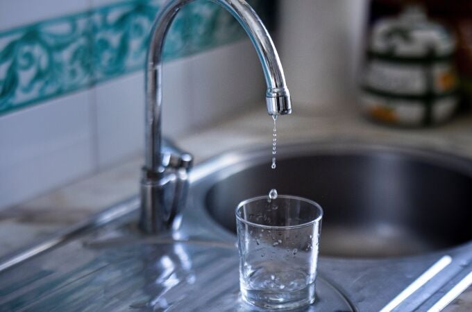 La empresa municipal de agua de Benalmádena ha reducido la presión en varias zonas del municipio