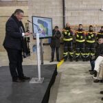 Faúndez interviene durante la inauguración del nuevo parque de bomberos de Zamora