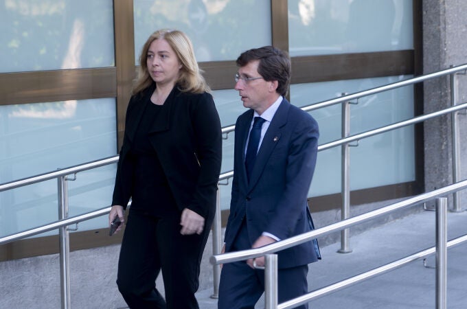 Martínez-Almeida se acogerá "aproximadamente" en dos semanas a su baja por paternidad, y lo hará "con la confianza absoluta", porque al frente de la alcaldía se quedará la vicealcaldesa, Inma Sanz