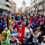 Miles de leoneses participan en la tradicional carrera San Silvestre Ciudad de León