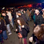 5.000 jóvenes se concentran en una fiesta clandestina en Fuente Álamo (Murcia)