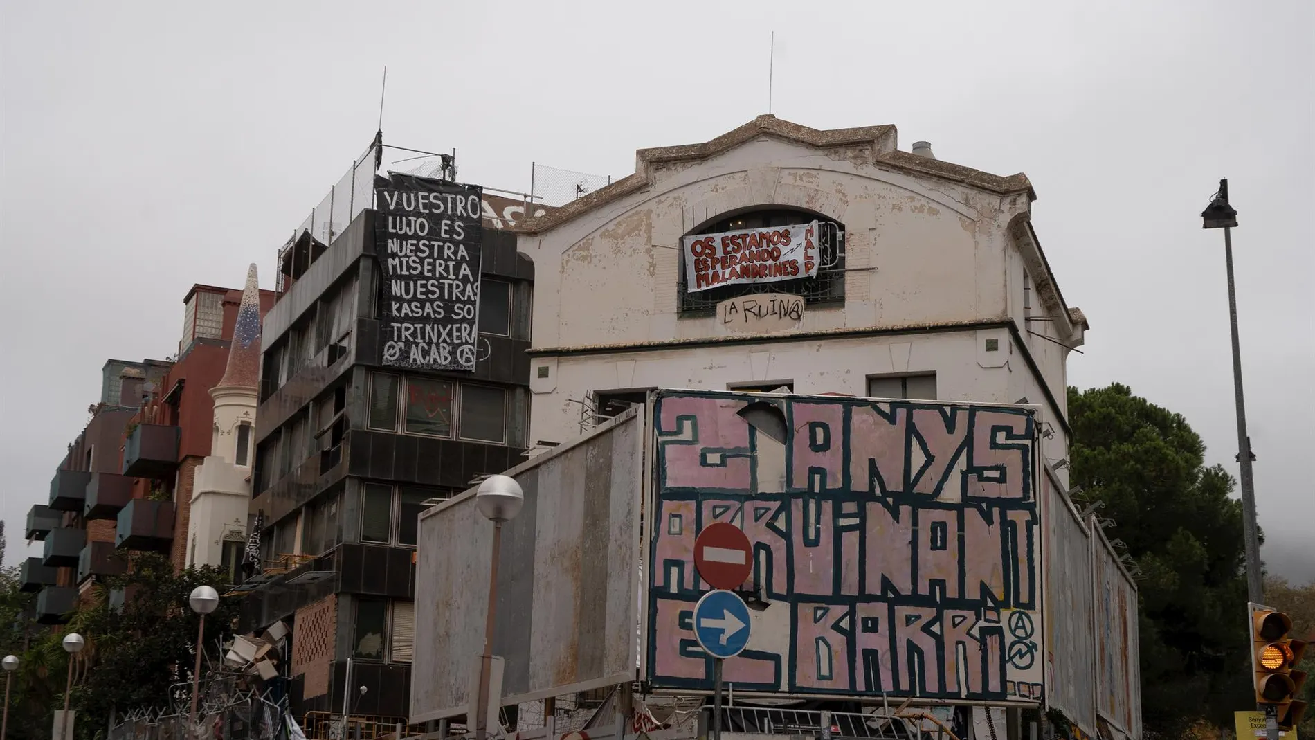 Las casas "okupdas" del barrio de l Bonanova en Barcelon