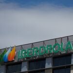 Fachada de la sede de Iberdrola, en Madrid (España). 