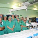 El hospital de Cuenca incorpora una nueva técnica para extirpar bultos tiroideos benignos