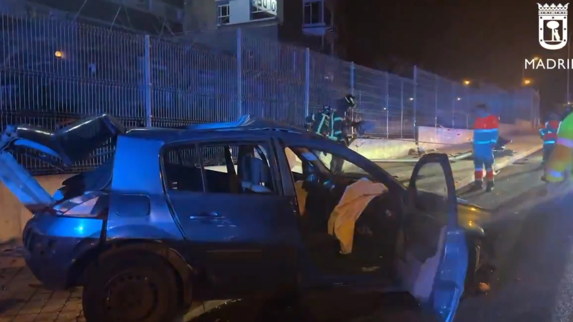 Cuatro jóvenes heridos, uno de gravedad, en un accidente en la carretera de Carabanchel a Villaverde en Madrid