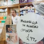 Andalucía se posiciona sobre la vuelta de las mascarillas en hospitales: "Debe tener fundamento