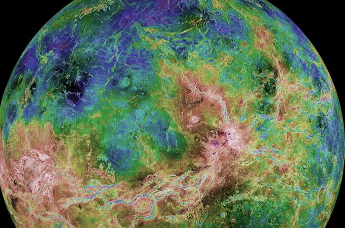 Imágenes hechas con radar de la superficie de Venus