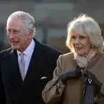 Britain&#39;s King Charles III (L) and Camilla, The Queen Consort (R) leave Bolton Town Hall in Bolton, Britain, 20 January 2023