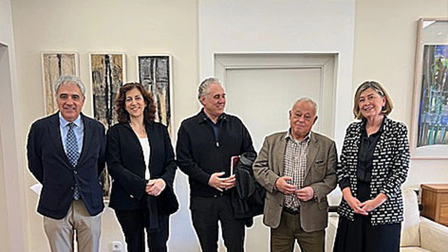 El consejero Gonzalo Santonja se reúne con los organizadores del Foro de Asociaciones y Gestores Culturales Hispania Nostra