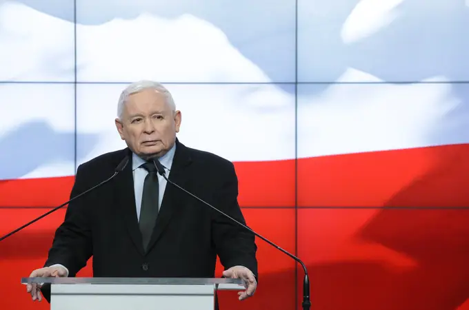 Tusk acusa a Kaczynski de alentar un golpe de Estado en Polonia