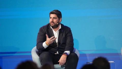 El presidente del Partido Popular de la Región de Murcia, Fernando López Miras, durante el acto de presidentes autonómicos del PP en A Coruña