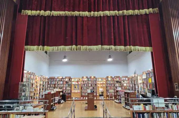 El posible cierre de una librería sevillana simboliza la crisis del sector